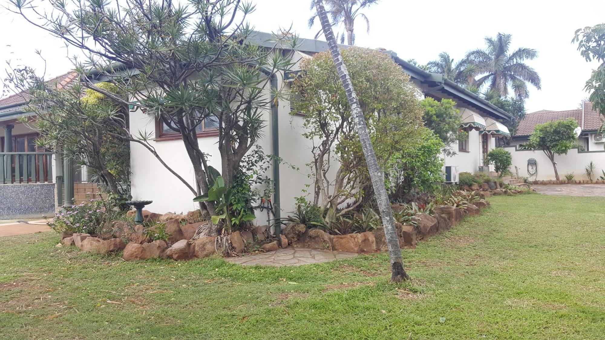 Bleu Bird Guesthouse Durban Exterior photo