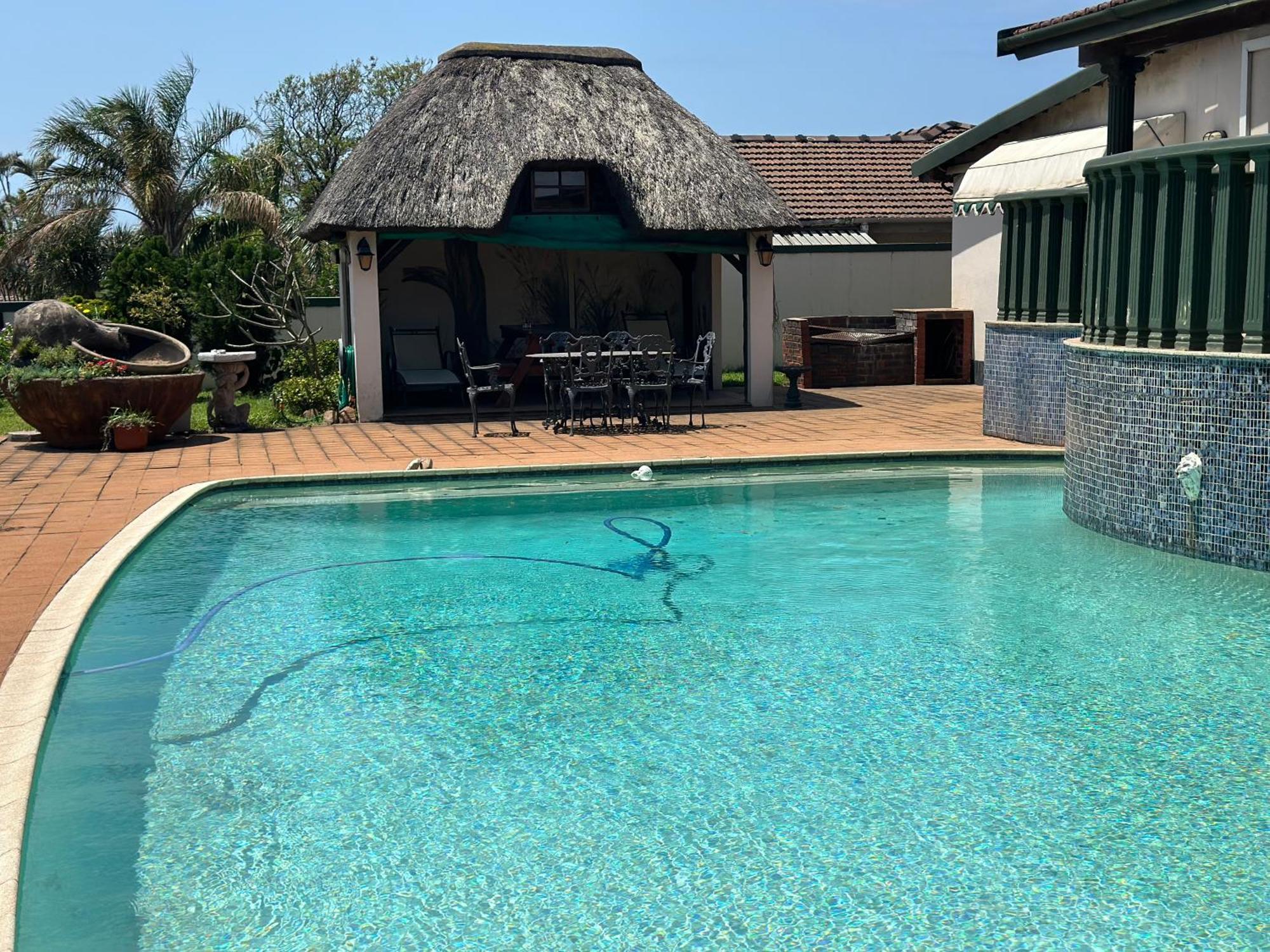 Bleu Bird Guesthouse Durban Exterior photo